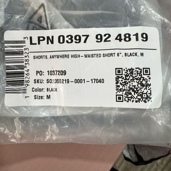 New Fabletics Anywhere Motion365+ High-Waisted 6'' Short - Picture 5 of 5